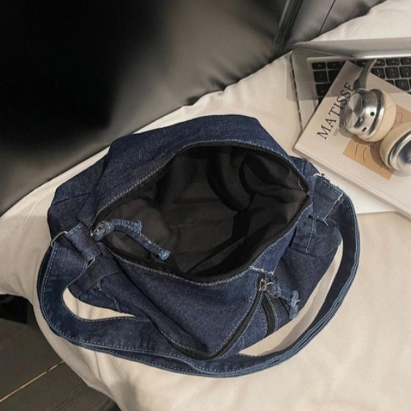 Trendy Korean Simple Crossbody Bag Winter Fashi Denim Shoulder Bag with Multiple Pockets Large Capacity Casual Commuting Bag
