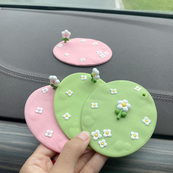 Cartoon Flower Car Coaster Heat-Resistant Washable Cup Mat for Vehicle Interior Cute Dashboard Decor for Cup Holders School Office Desk