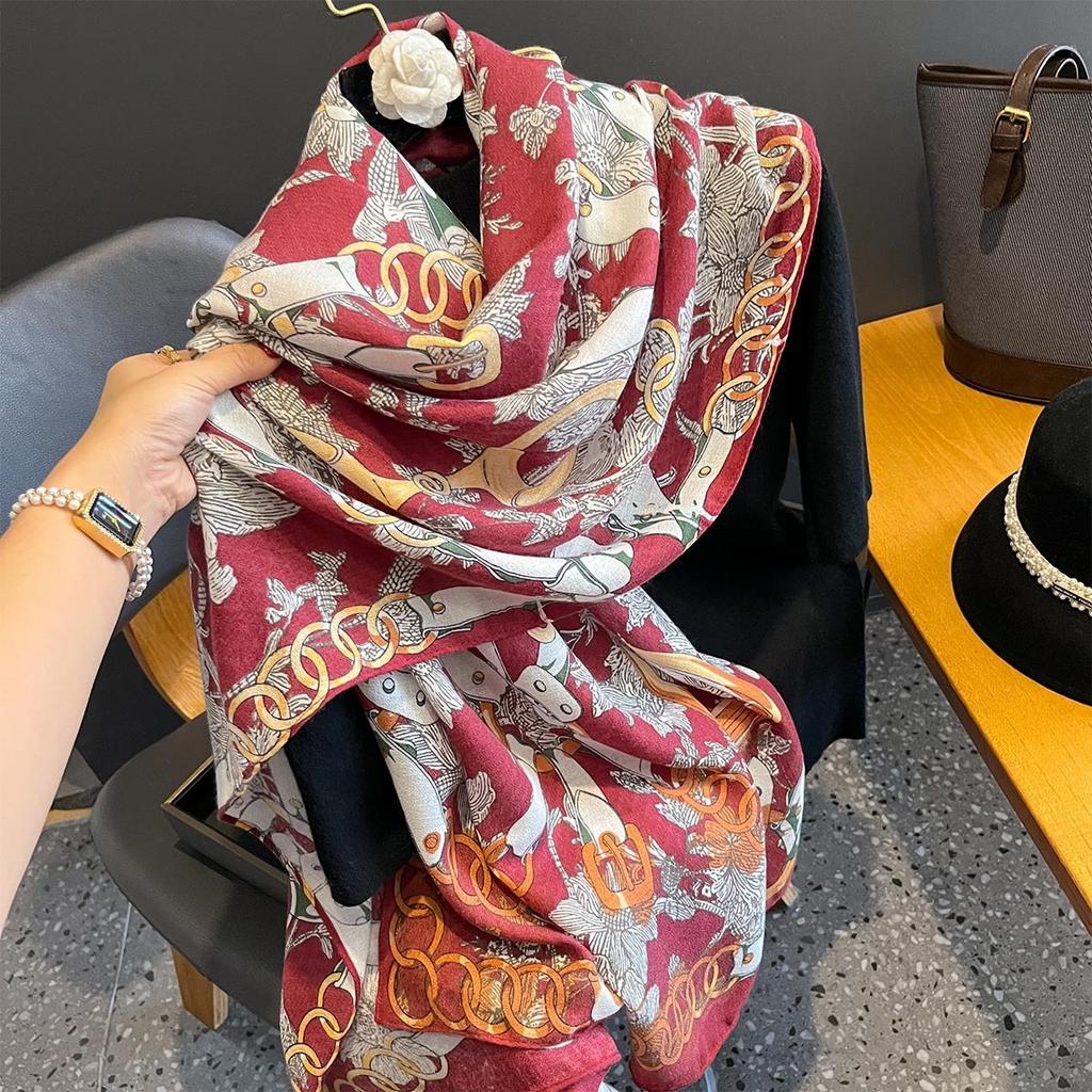 Korean Version of New Chain Age-reducing Printed Scarf Gauze Scarf Sun Protection Thin Air Conditioning Warm Big Shawl Travel Beach Towel