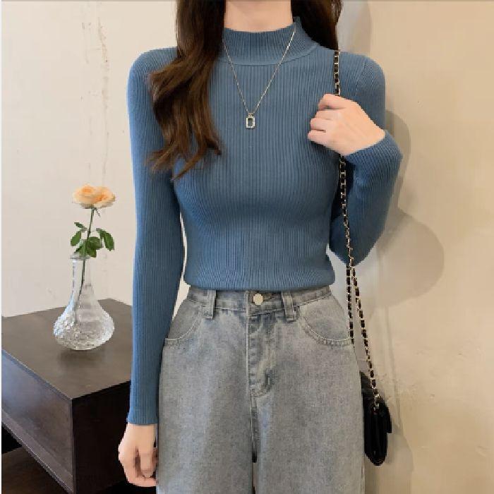 For Autumn and Winter, Wear A Fitted Long-sleeved Semi-high-neck Knitted Sweater As A Student Top