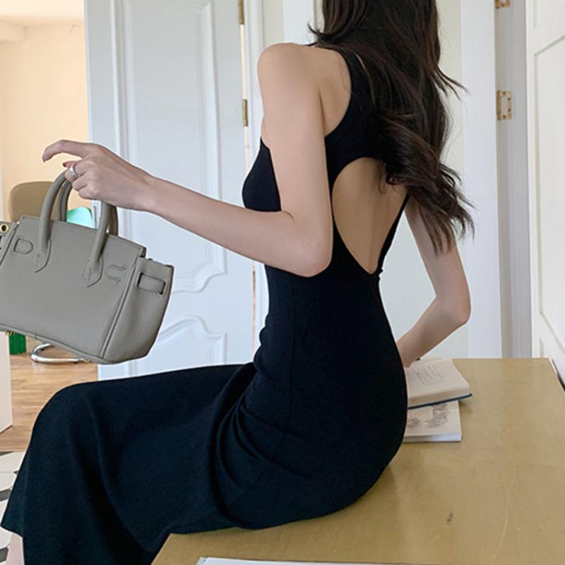 Sommerkleider, sexy, eng, ärmellos, Paket, Hüfte, lange Kleider, süße, würzige Taille, schlanke Neckholder-Tank-Kleider