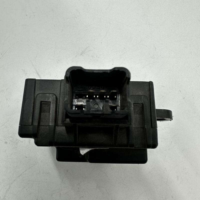 Air conditioner ionizer FOR KIA Optima K5 Sedona Sorento Soul MOHAVE SPORTAGE PRLDE CARNTVAL CARENS K7 971553F000 971552S000