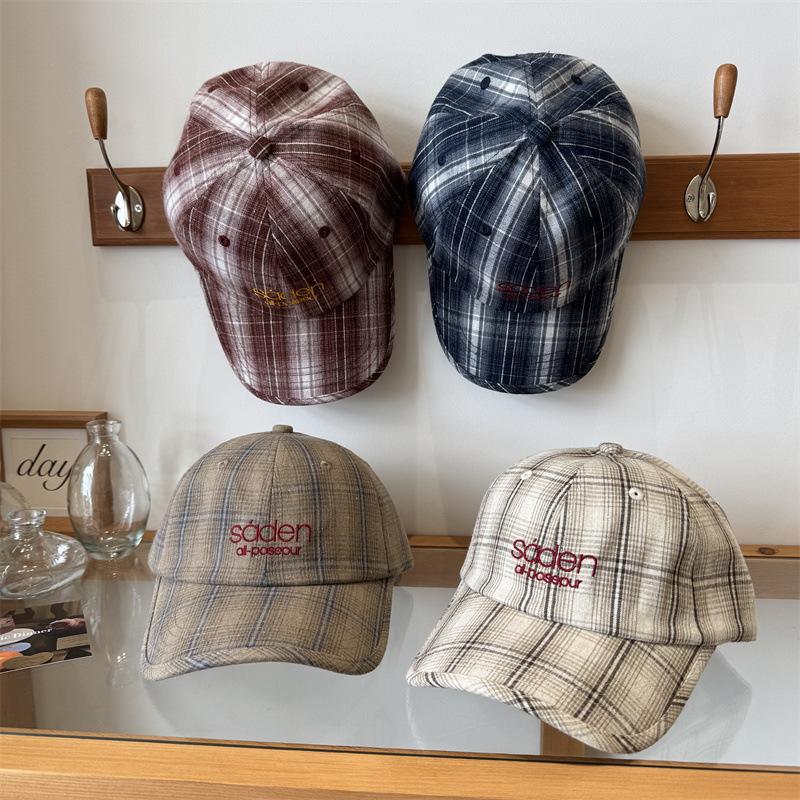 Retro embroidery plaid big head circumference baseball cap female spring and autumn sunshade casual face small peaked cap male tide