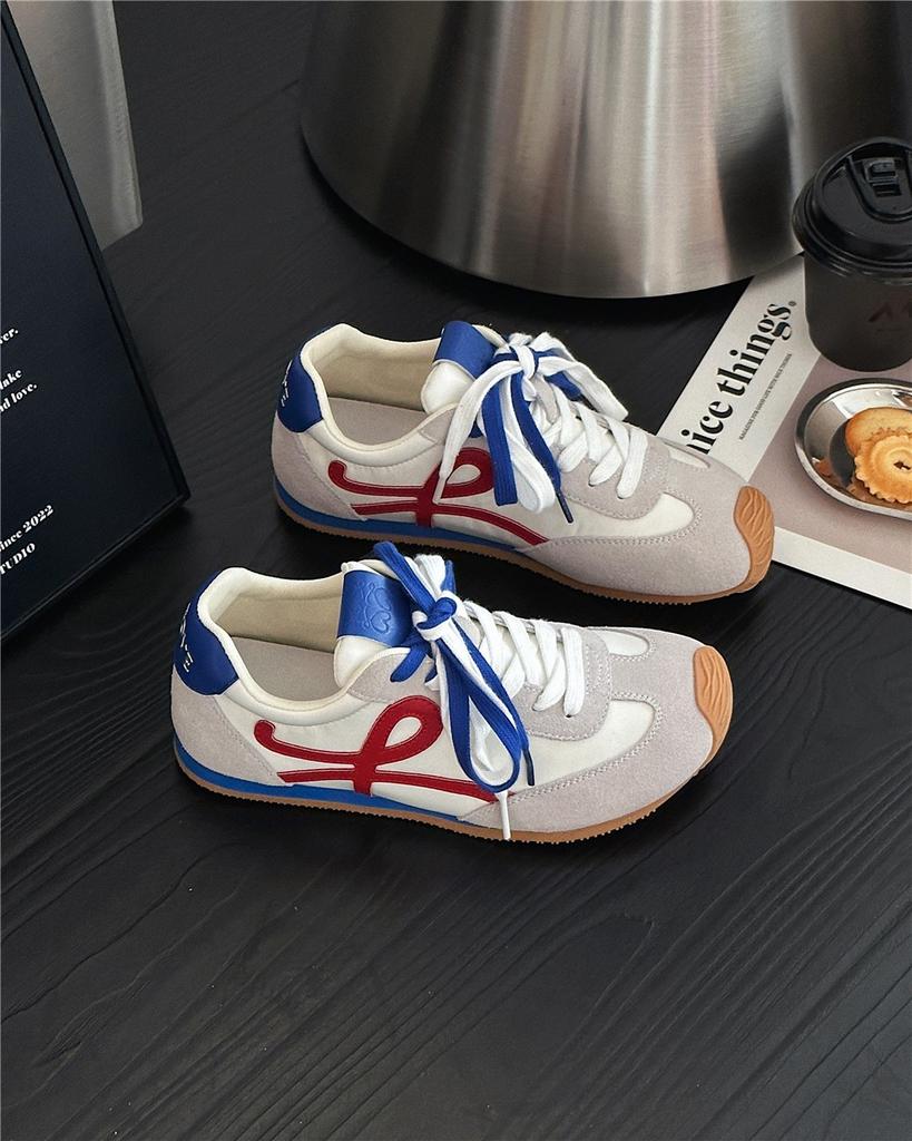 Yang Mi soft-soled women's spring color matching lace-up thick-soled casual sports shoes