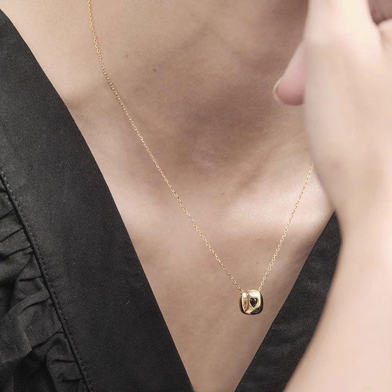 Square Love Necklace Small Black Love Necklace INS Sweater Chain Minimalist Necklace