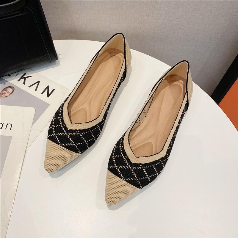 New fly-woven women's shoes pointed tip breathable flat-soled single shoes knitted comfortable soft sole casual