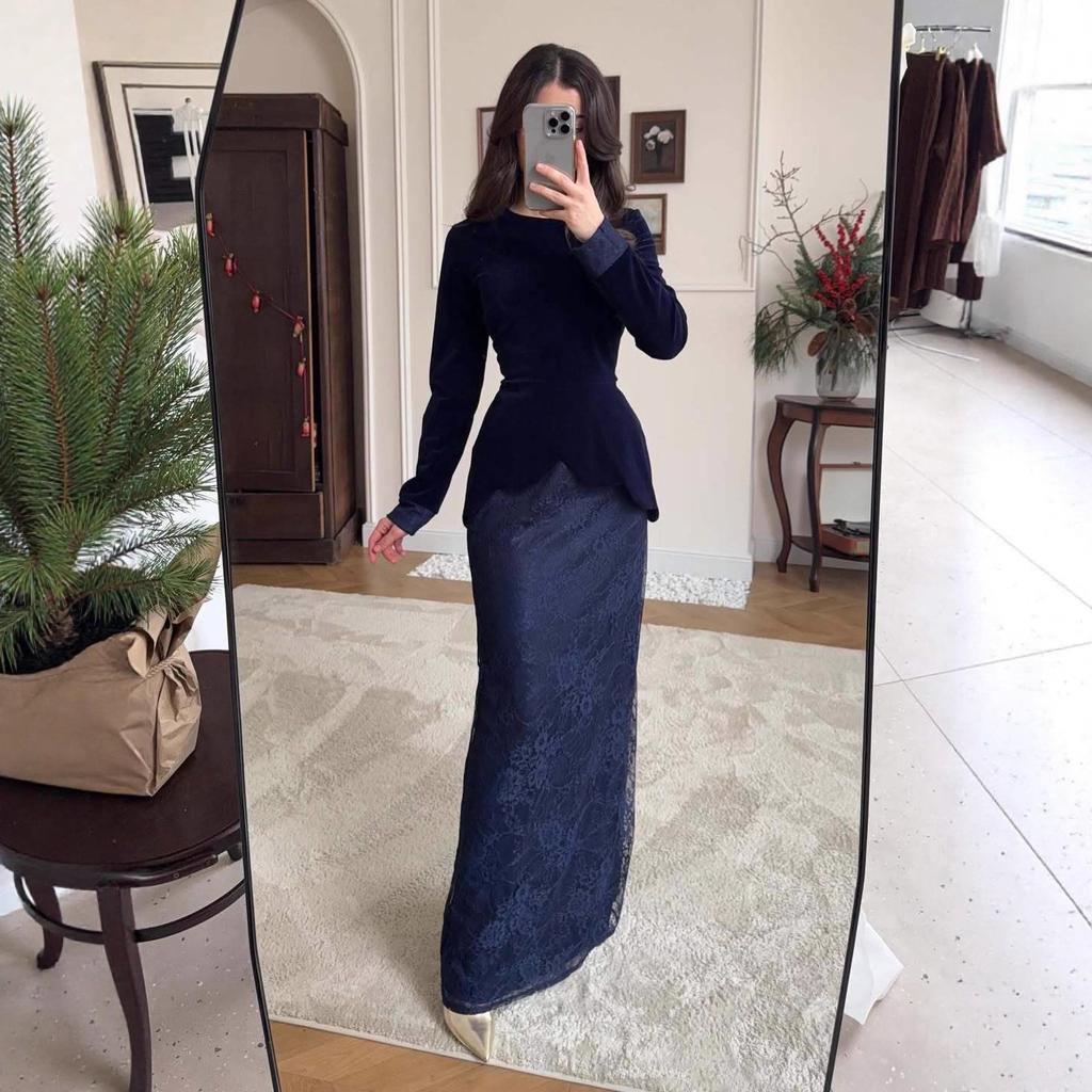 cross-border European and American autumn new retro temperament suede pullover top waist one-step skirt women's clothing