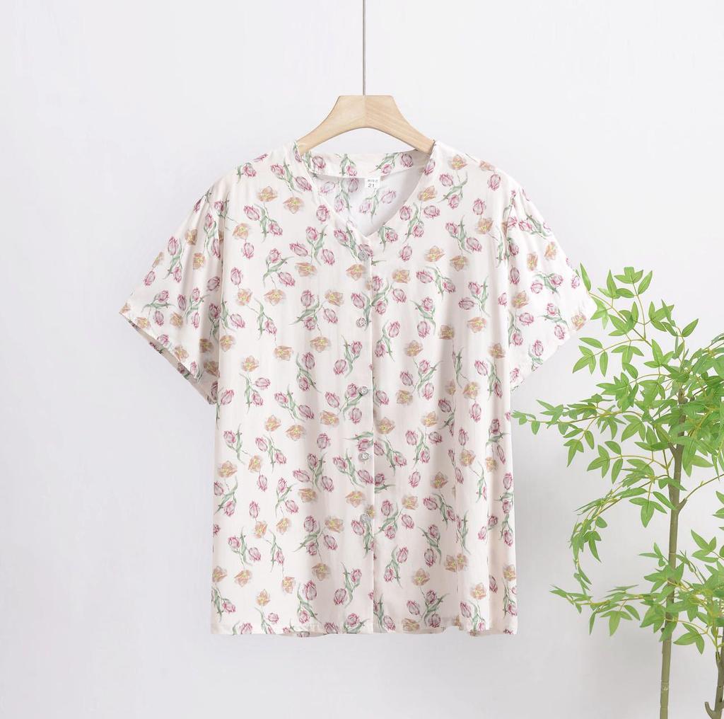 2025 Summer Floral Print V-Neck Button Short Sleeve Loose T-Shirt