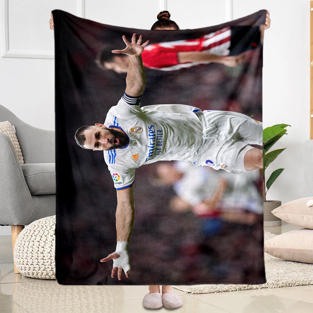 Arsenal Player Action Blanket Warmthful Decor Great for Picnics Office Sofa All-Season Use Digital Print Gifts For Family Or Friends
