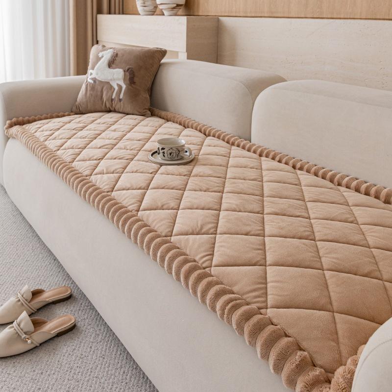 White Diamond Patterned Sofa Cushion Short Plush Thick Sofa Cover Anti Cat Scratch Anti Slip One-piece Straight Sofa Towel Four Season Universal