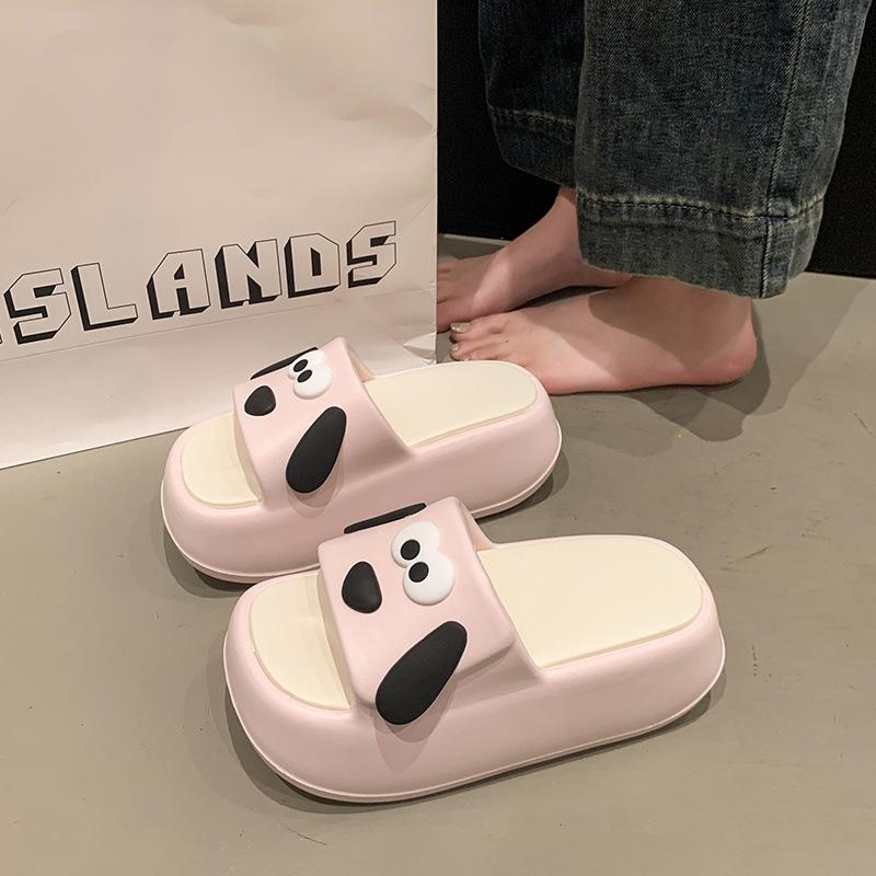 Pantoufles pour femmes d'été confortables à enfiler, pantoufles cool polyvalentes à motif de chien mignon à grandes oreilles