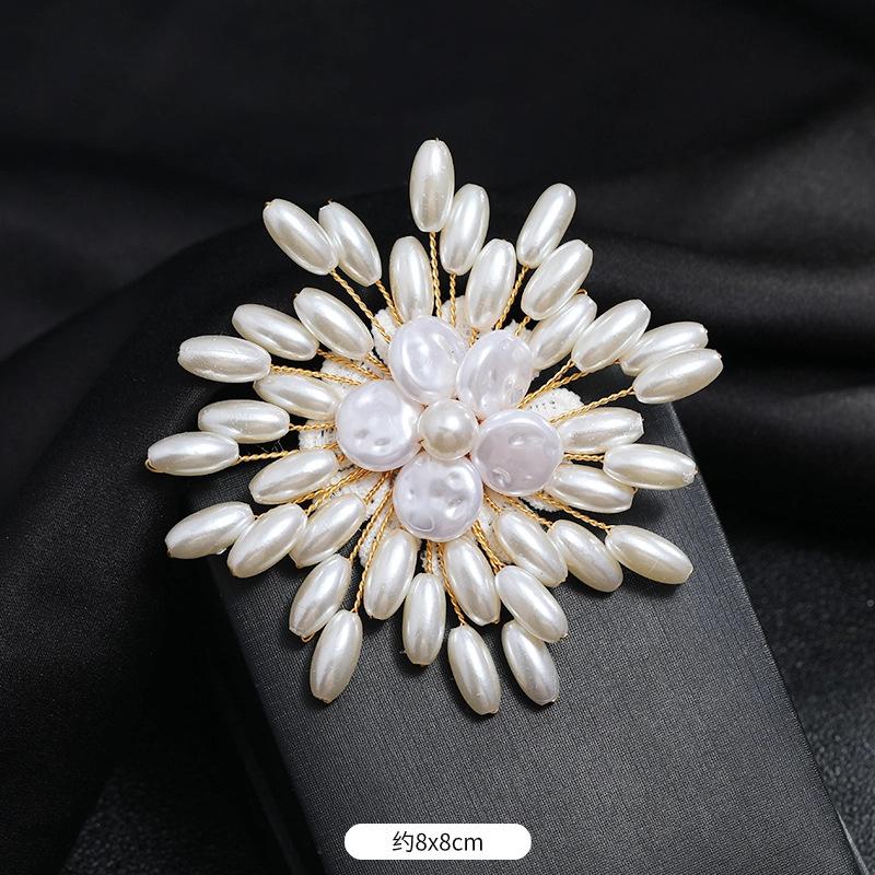 Elegantes Temperament Luxus Imitationsperlen Brosche Damenmode vielseitige Schneeflocken Anstecknadel hochwertig atmosphärisch Korsage Mantelzubehör