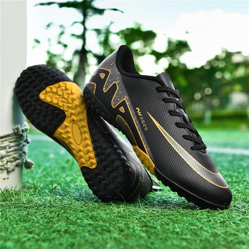 Low-top Football Shoes Tf Broken Nails Artificial Turf Nails Leather Feet Boys and Girls Teenagers Students Training Shoes