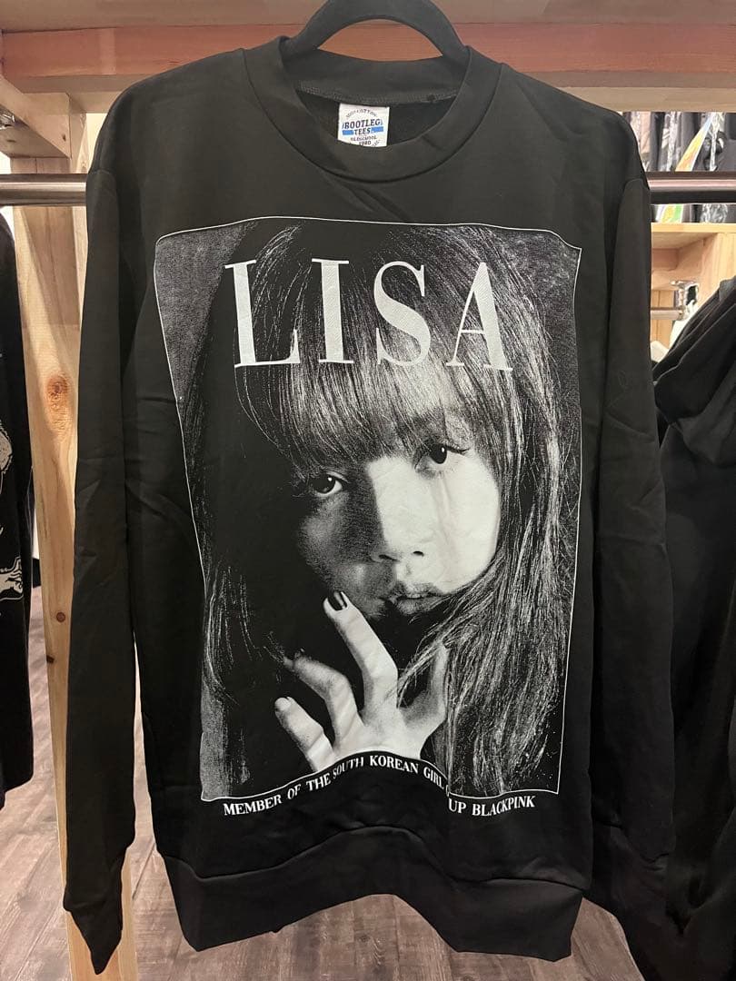 

[Б/У] Дизайн BLACKPINK LISA / Свитшот с принтом