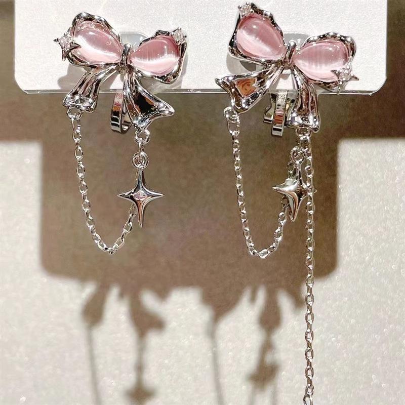 

Серьги-пусеты Звездная вспышка бабочки с цирконами - Элегантные и универсальные женские украшения для ушей