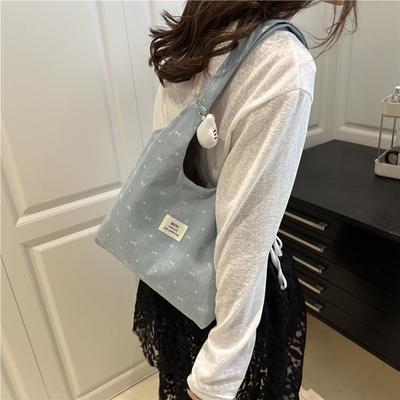 Sommer beliebte Canvas-Tasche schöne neue Schultertasche Pendeln große Kapazität tragbare Tragetasche