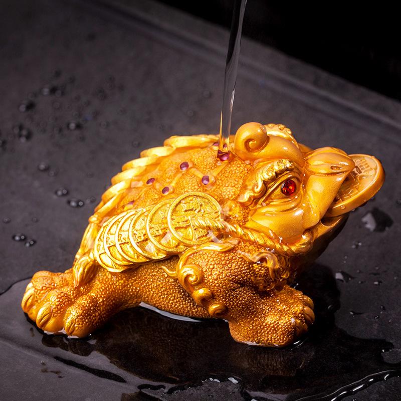 Retro Golden Toad Statue Resin Color Changing Tea Pet Lucky Tea Figurine Ornaments Can Raise Tea Set Decoration Accessories Gift