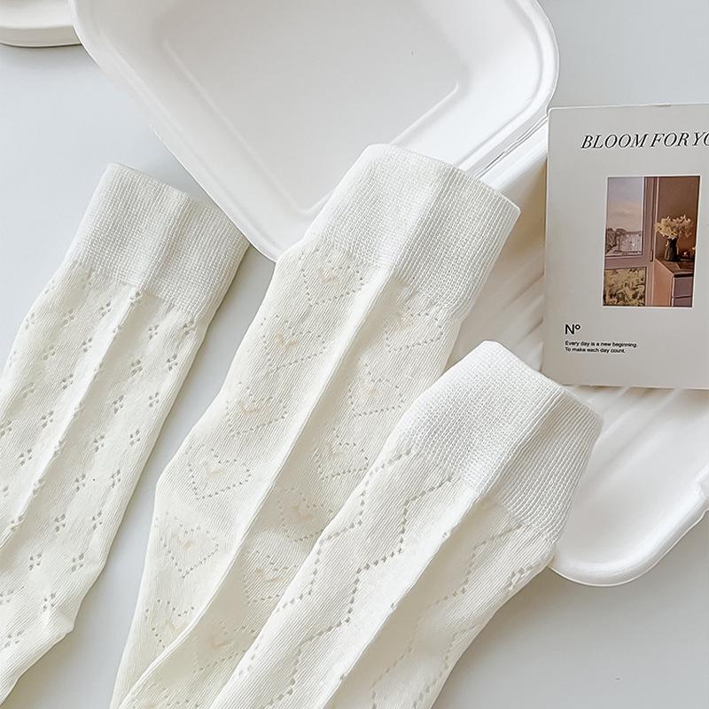 Women's Japanese Style Breathable Pure Cotton Long Socks - Milky White, Soft Pile, Versatile for Spring and Autumn.