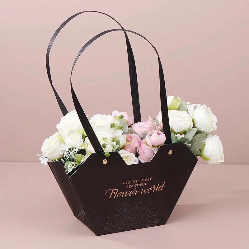 10-20PCS Valentine Flower Tote Bag Heart Design Waterproof Carrying Case Style Bouquet Ins Fashion Gift Packaging