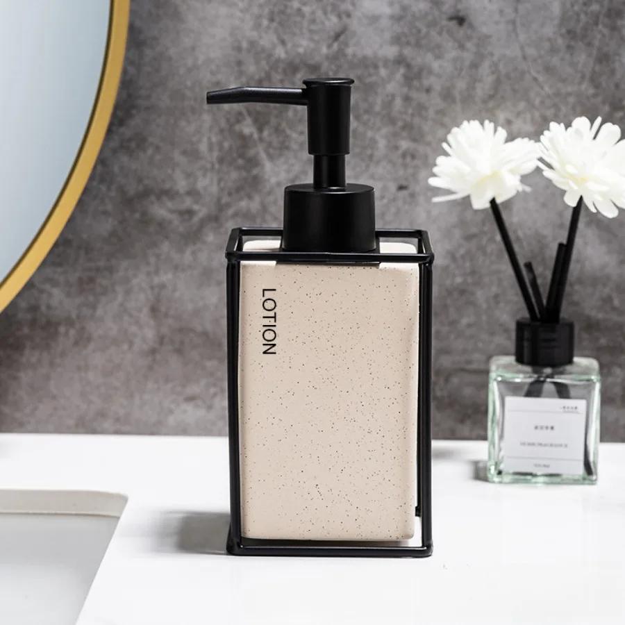 111ml Bathroom Soap 1pcs Ceramics Dispensers Refillable Holder Portable Travel Dispenser Liquid Soap Dispenser Bath Pump Bottle