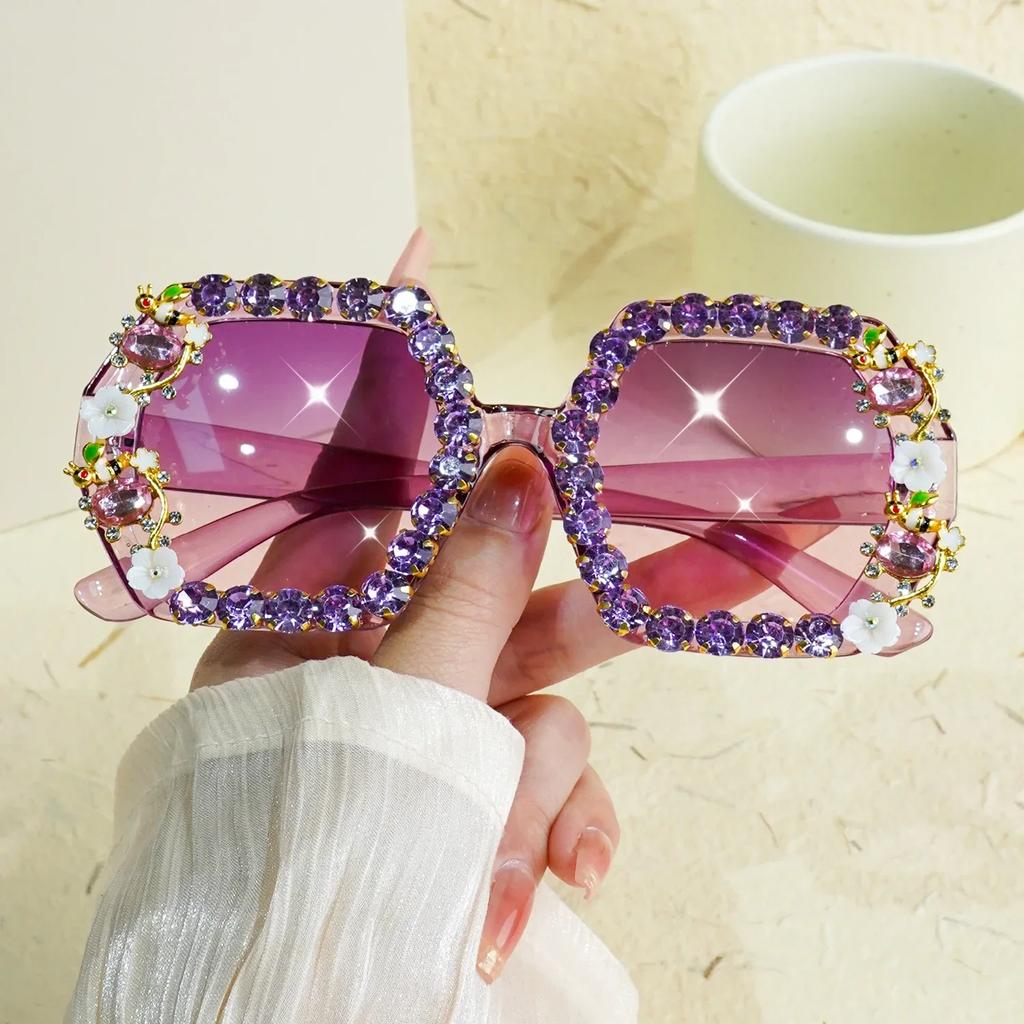 Dámské nadrozměrné kočičí módní sluneční brýle, Luxusní květinové kamínkové zdobení, Perfektní pro módní párty