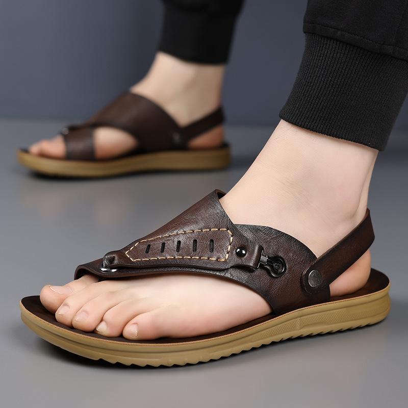 Fashion Summer Soft-soled Anti-slip Beach Shoes for Men 2025 New Designer Slippers Male Solid Color Fashion Casual Leather Sandals Man