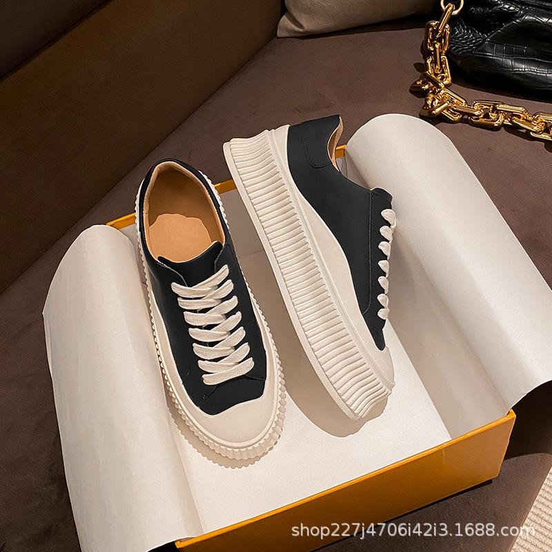 Leather Biscuit Shoes New Spring and Autumn White Shoes Women's Height Increase Breathable Versatile Thick Baseplate Shoes Tide