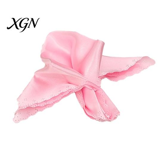Wrinkle Resistant Napkins Scalloped Satin Napkin, Solid Color Glossy Cloth 17x17 Inch Silk Texture Reusable Silky Dinner Napkin for Weddings