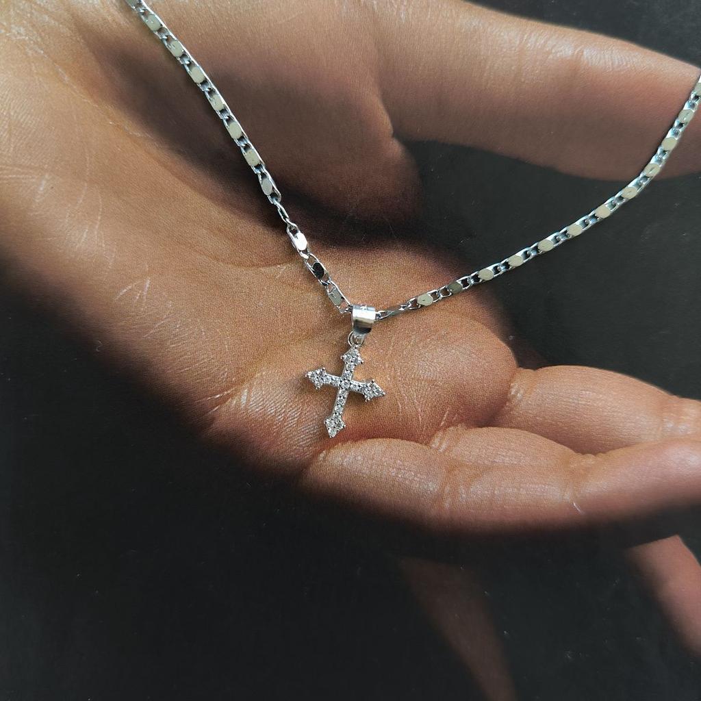 Серебряный крестик с фианитами (2192947)