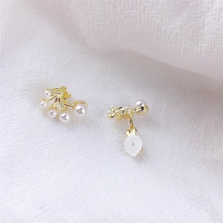 Retro Imitation Pearl Earrings Without Ear Piercings Simple Earrings