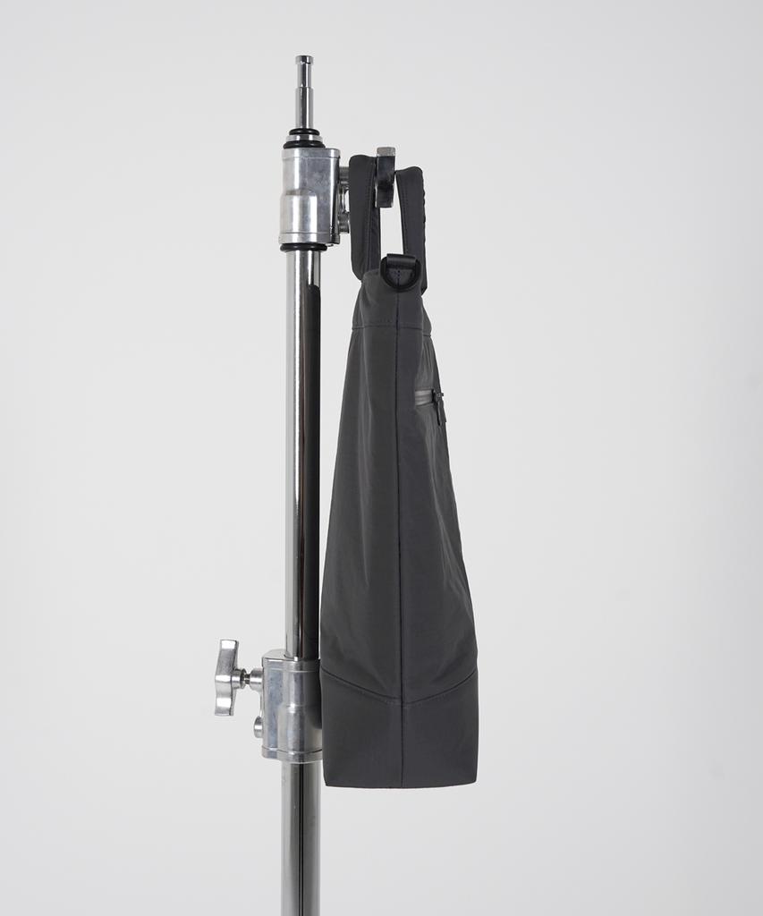 Thetung [Saeneul] Nylon Minimalist Tote Bag [Charcoal]