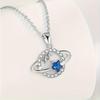 Fashionable and elegant star shaped pendant necklace