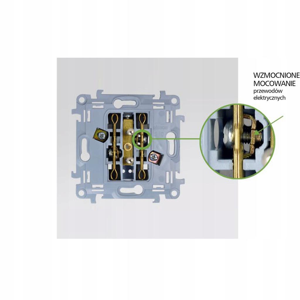 Simon 10 Single Socket With Grounding Pin 16A 250V White Cgz 1 Pc