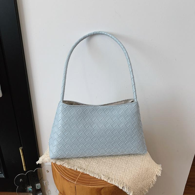 Fashionable and Simple Design, Stylish and Casual Single Shoulder Crossbody Bag, Handbag in Small Square Shape