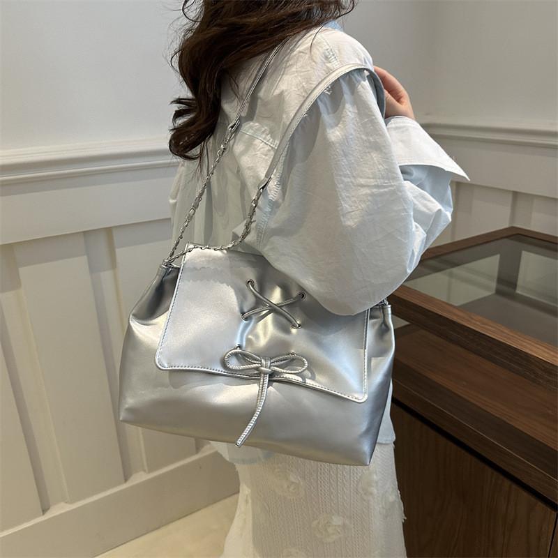 Stylish Korean Minimalist Solid Color Handbag For Women Casual Spring And Summer 2024