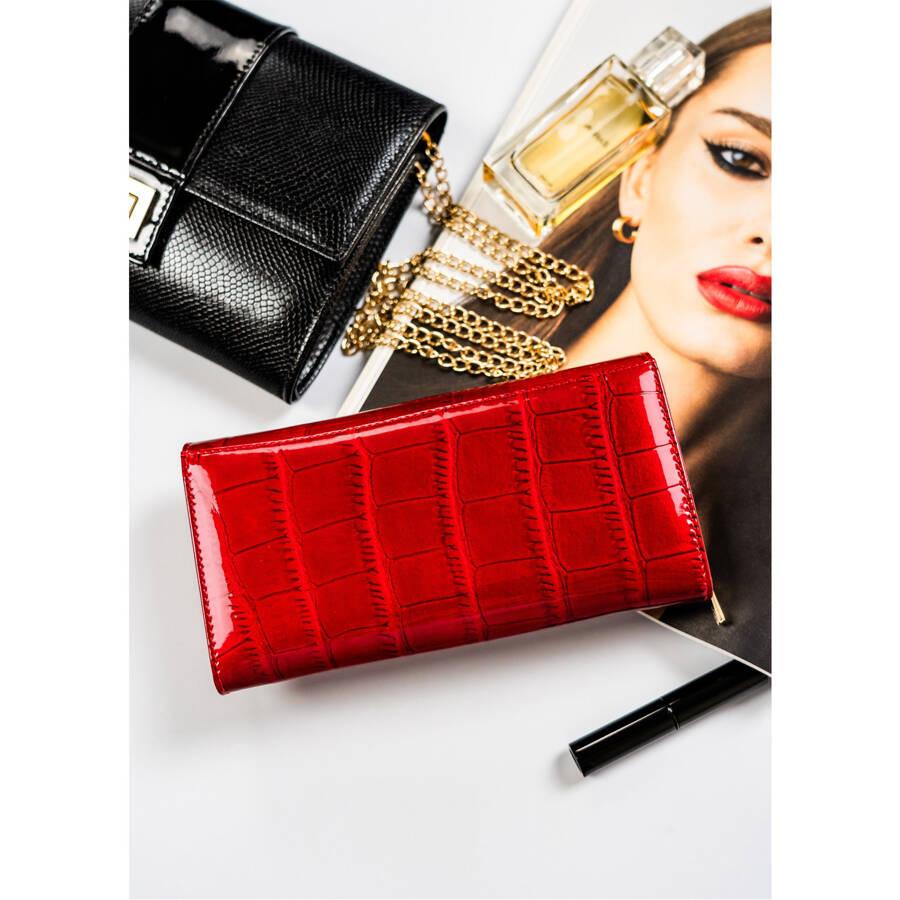 Damski portfel z motywem skóry krokodyla Peterson