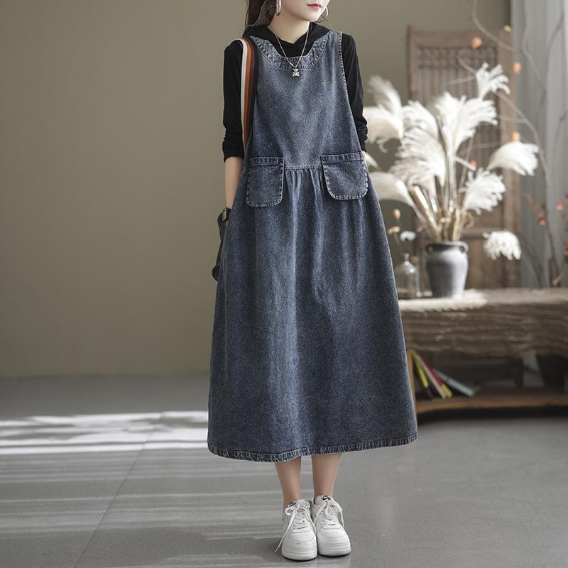 Women's Casual Denim Dress - Mid-Length, Round Neck, Loose Slimming Fit, Retro Style, Plus Size, Perfect for Spring and Summer