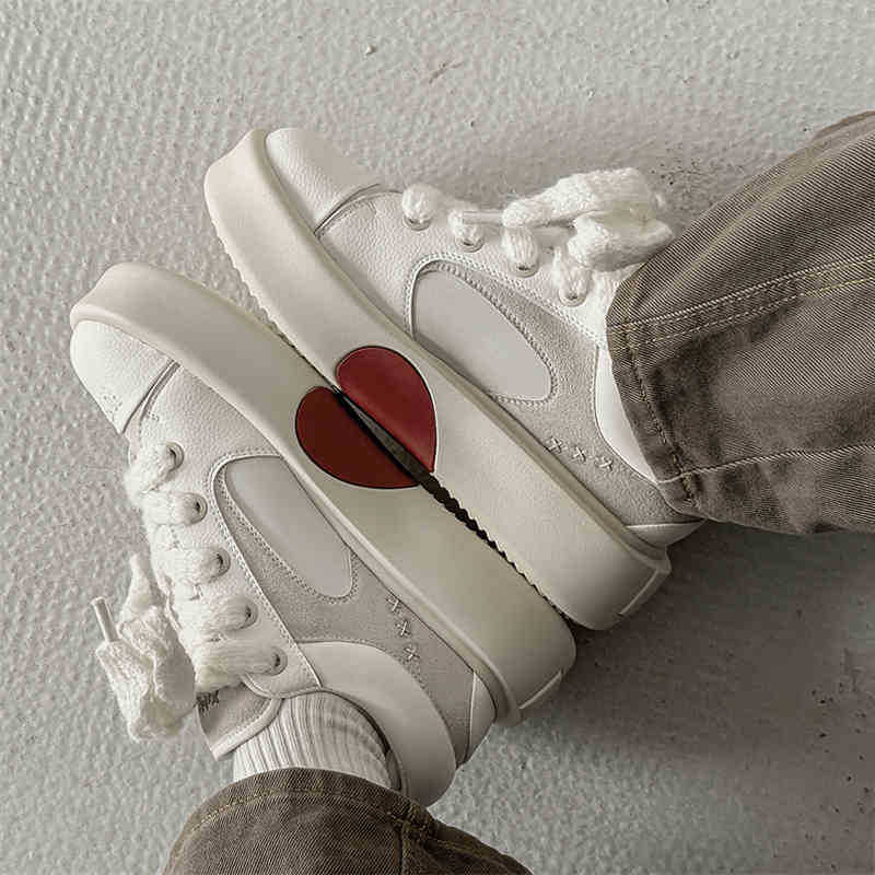 Love thick-soled new summer height-increasing casual sports board shoes soft-soled bread shoes