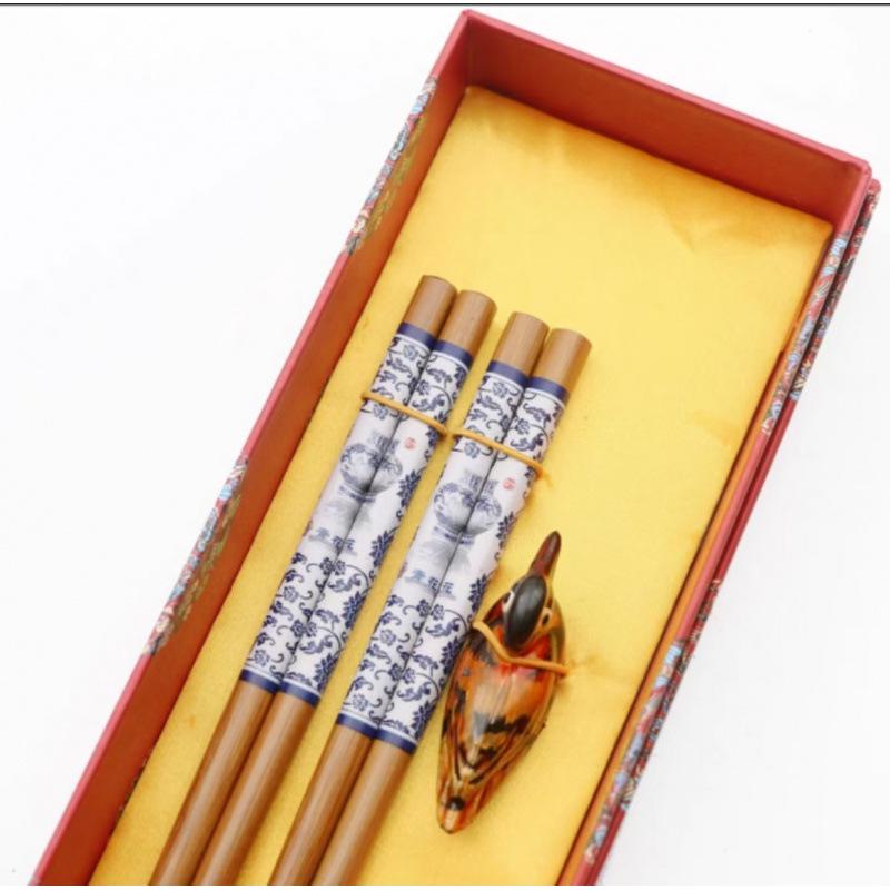 Dragon Pattern Wooden Chopsticks - Ideal for Business, Weddings, Travel, and Special Occasions