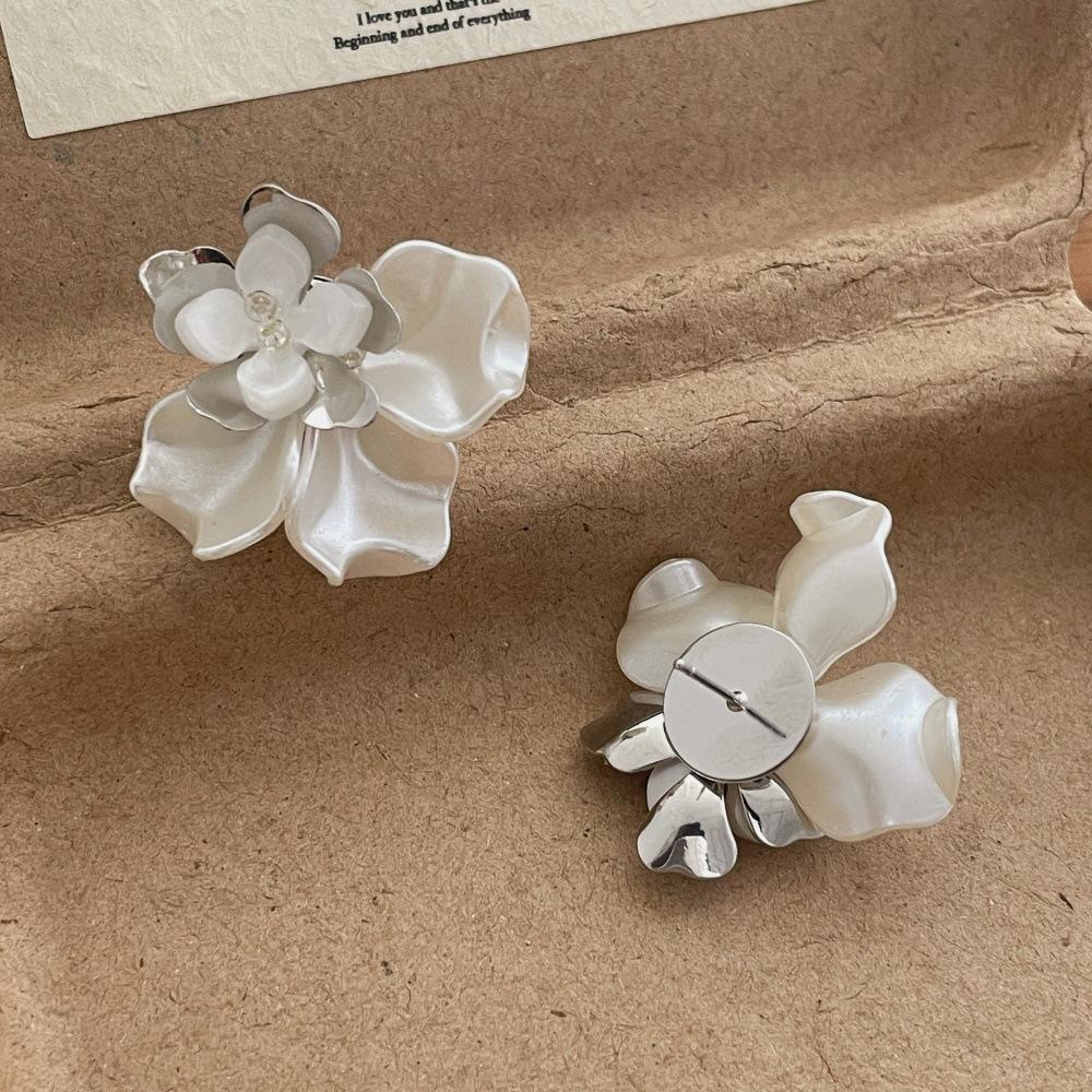 Metal Petal Flower Earrings Daily Casual Sweet Elegant Design Women Jewelry