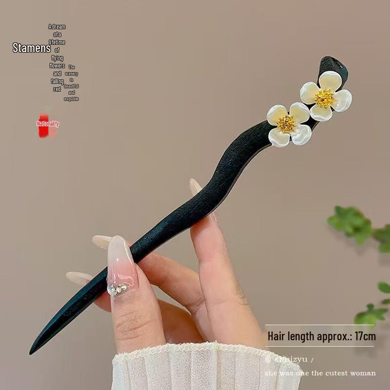 Lotus Ebony Hairpin: Elegant Chinese-Style Women's Updo Accessory