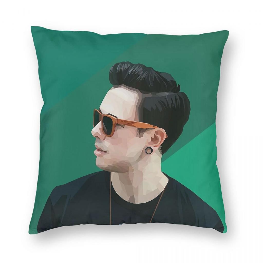 Nathan Sharp NateWantsToBattle Square Pillowcase Polyester Linen Velvet Creative Zip Decor Car Cushion Case 18"