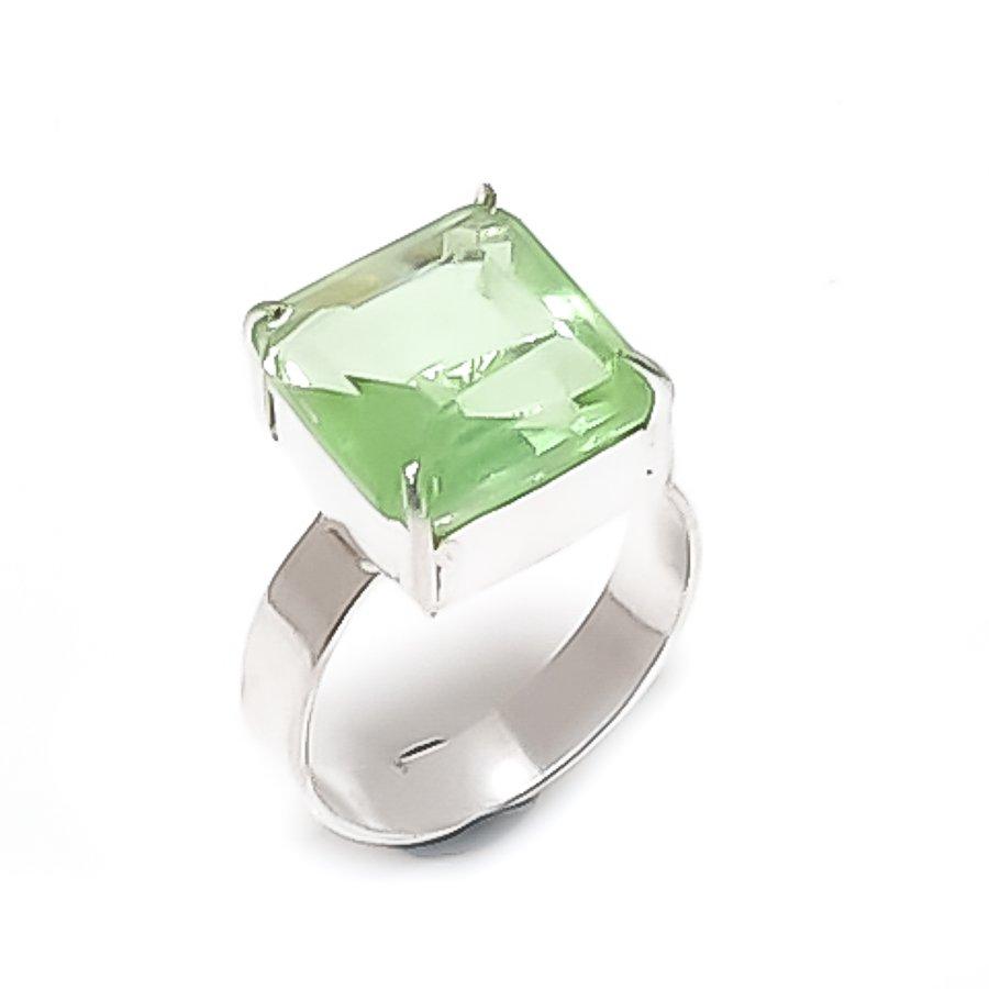 

Цаворит Драгоценный Камень Ювелирное Изделие из Серебра 925 пробы Кольцо Размер 8.5