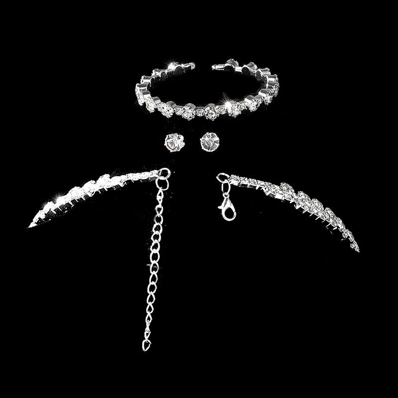 Set di Gioielli da Sposa con Strass, Collana Orecchini Bracciale Completo di Diamanti di Cristallo Set da Tre Pezzi Catena a Griffe Collare di Diamanti