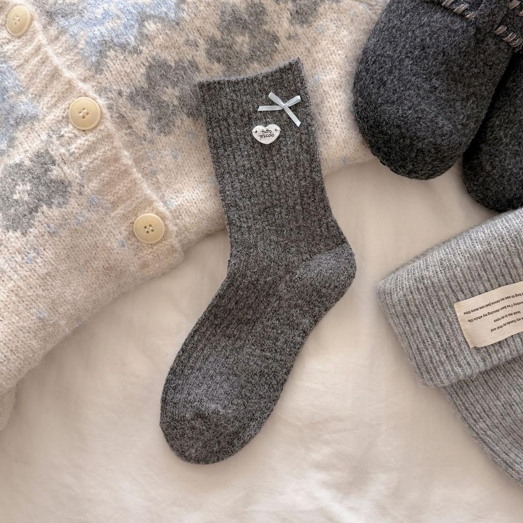 Thickened Buttons, Korean Bows, Gray Wool Socks, Love Girl Socks, Piles Of Socks