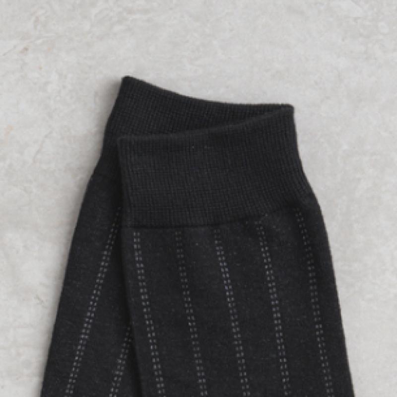 Monfoot Vertical Pattern Formal Socks Black