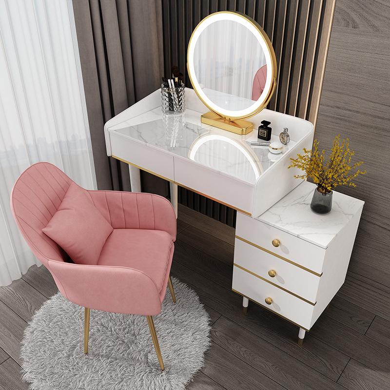 The Nordic Dresser Small Family Model Bedroom Contemporary Contracted with Lamp Light Decoration Lacquer That Bake Makeup Table