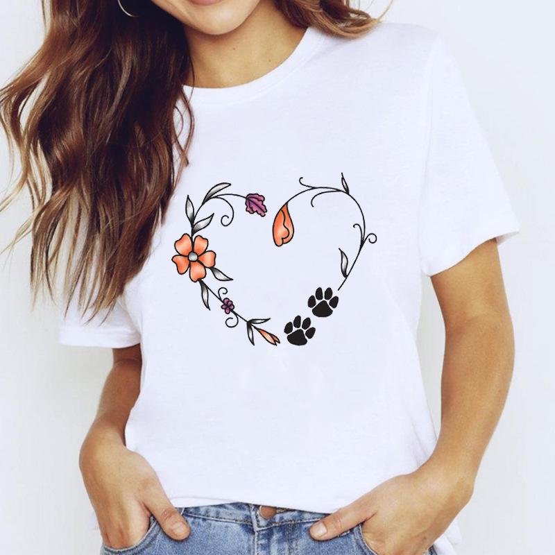 

New Color Graffiti Heartshaped Printed Roundneck Shortsleeved Tshirt for Women Harajuku Graphic T Shirts Aesthetic Clothes 4XL