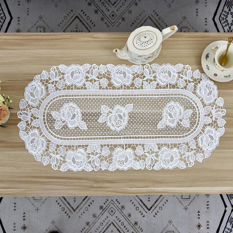 Luxury Lace Cotton Flower Embroidery Table Flag Runner Cloth Cover Tablecloth Christmas Wedding Table Decoration and Accessories