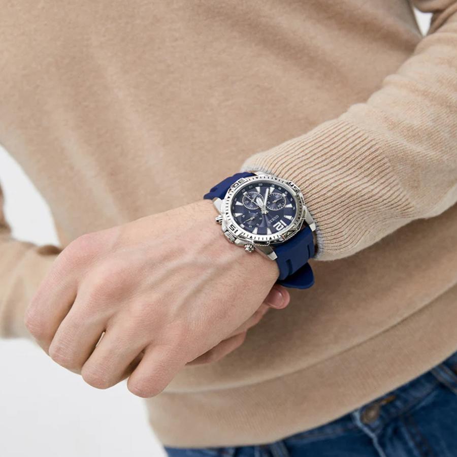 Guess Men's GW0211G1 Silver Stainless Steel Quartz Casual, Silver, Quartz Movement GW0211G1